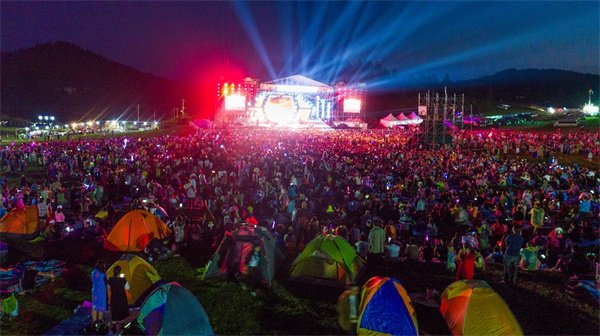 往屆音樂會(huì)現(xiàn)場(chǎng)